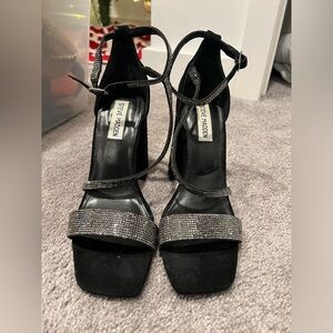 Steve Madden Black and Silver Heels